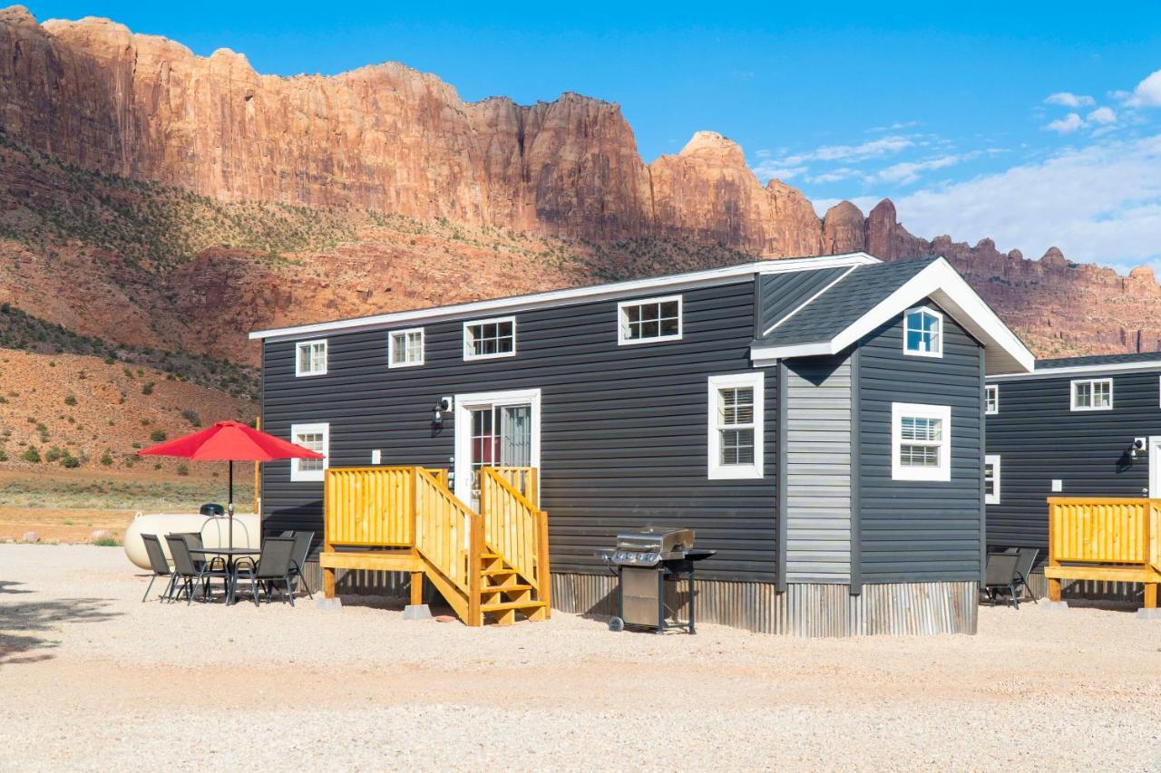 Funstays Glamping Tiny House W Loft - Site 2 Moab Exterior foto